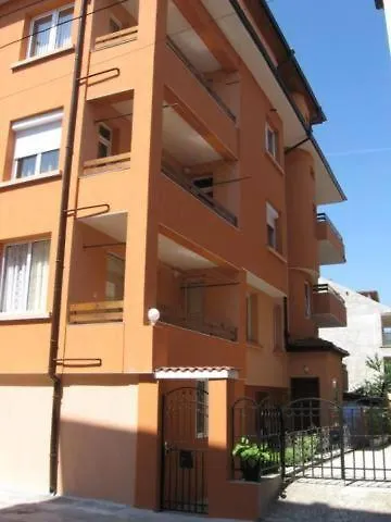 Yanina Casa de hóspedes Sozopol