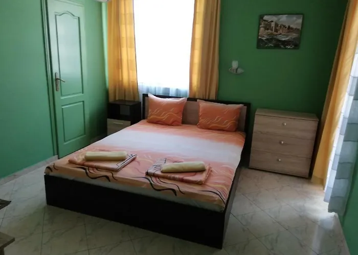 Casa de hóspedes Yanina 3*